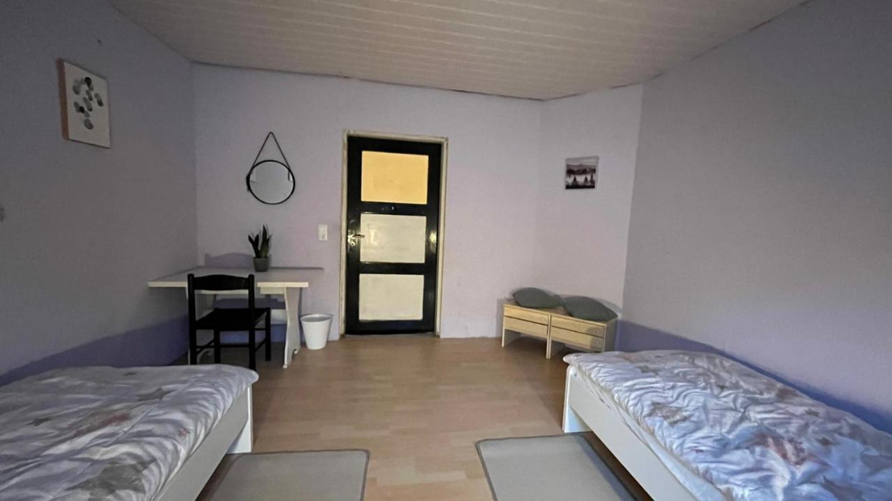 Апартаменты Monteure, Ganzes Haus, Schwarzheide, Haus 1 Экстерьер фото