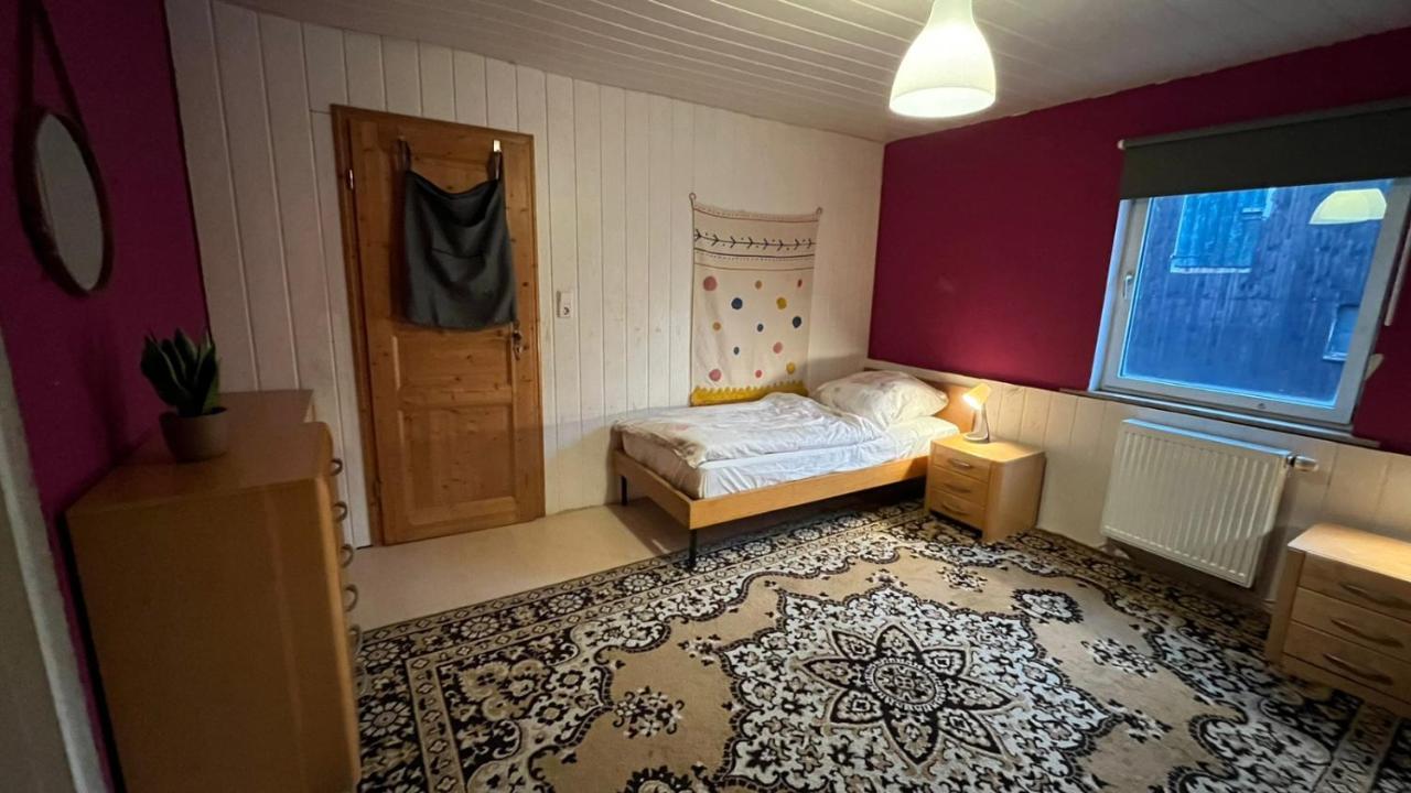 Апартаменты Monteure, Ganzes Haus, Schwarzheide, Haus 1 Экстерьер фото