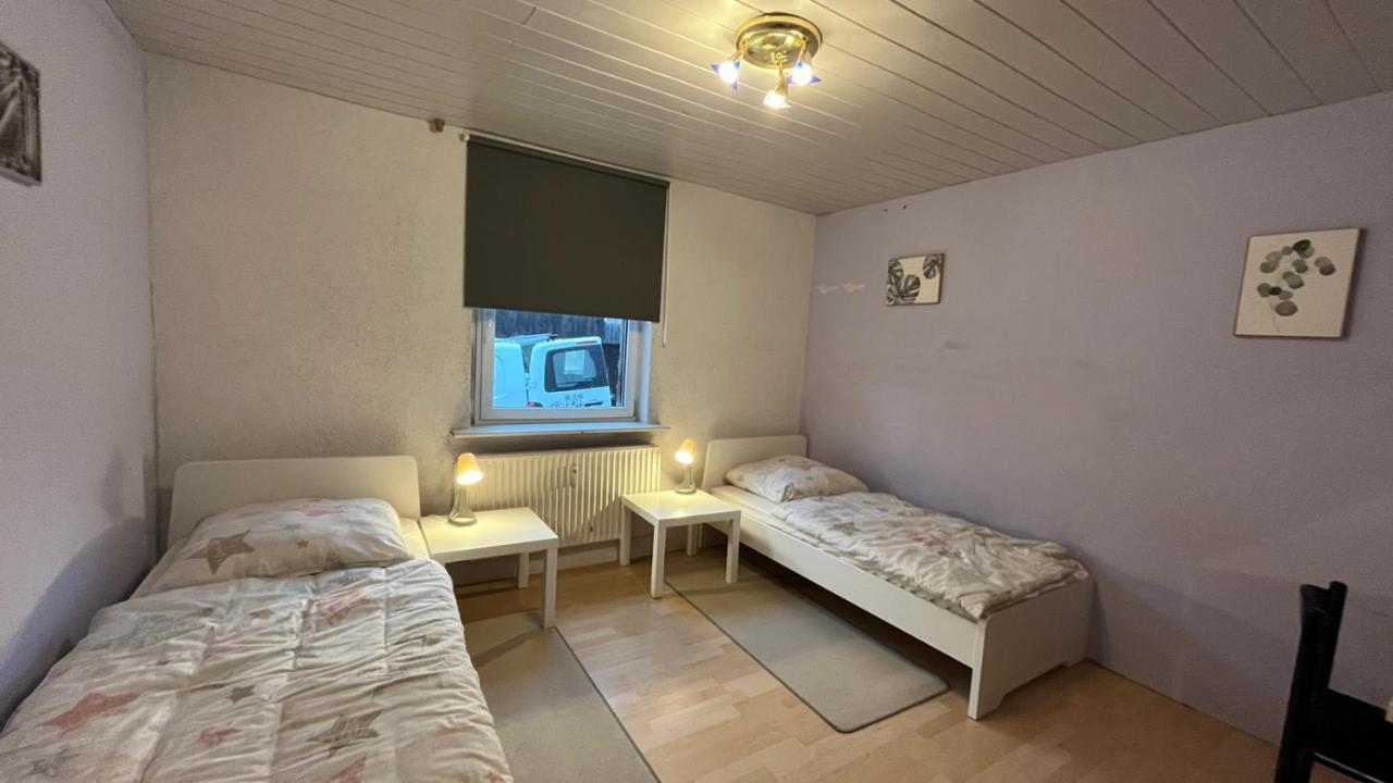 Апартаменты Monteure, Ganzes Haus, Schwarzheide, Haus 1 Экстерьер фото